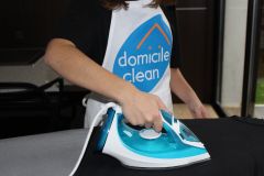 Fini la corvée de repassage : Domicile Clean Vannes prend le relais !